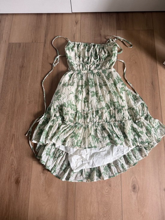 Altar'd State Dresses & Skirts - Altar'd State Green Floral Tiered Sundress